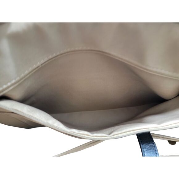 Tutilo Tan Black 15" Laptop Tablet Leather Pebbled Tote Bag - Picture 11 of 13